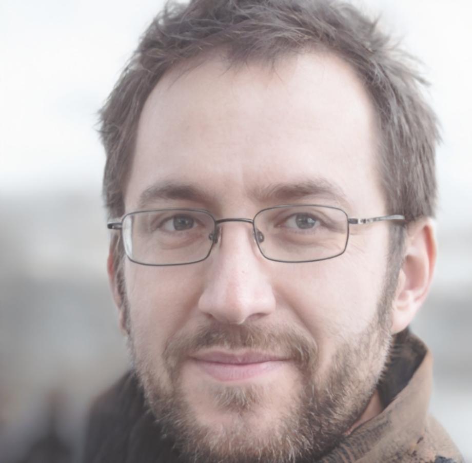 Kieran Blackwood, Senior Investment Strategist